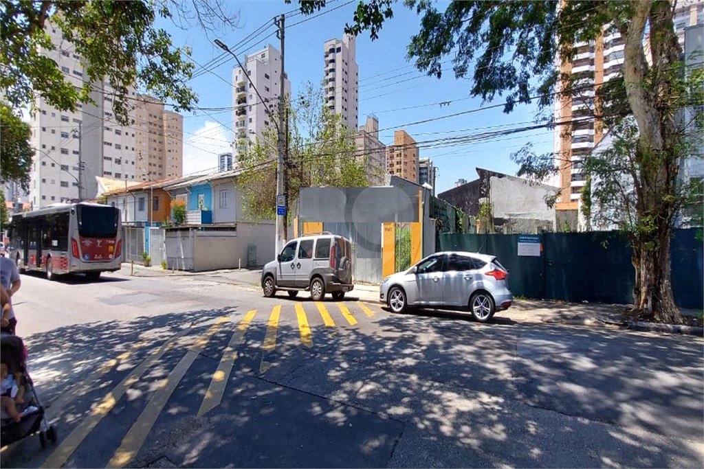 Terreno à venda ou para alugar em Chácara Santo Antônio, São Paulo, SP