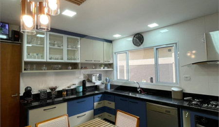 Casa à venda com 3 suítes em Jardim Itaperi, Atibaia, SP