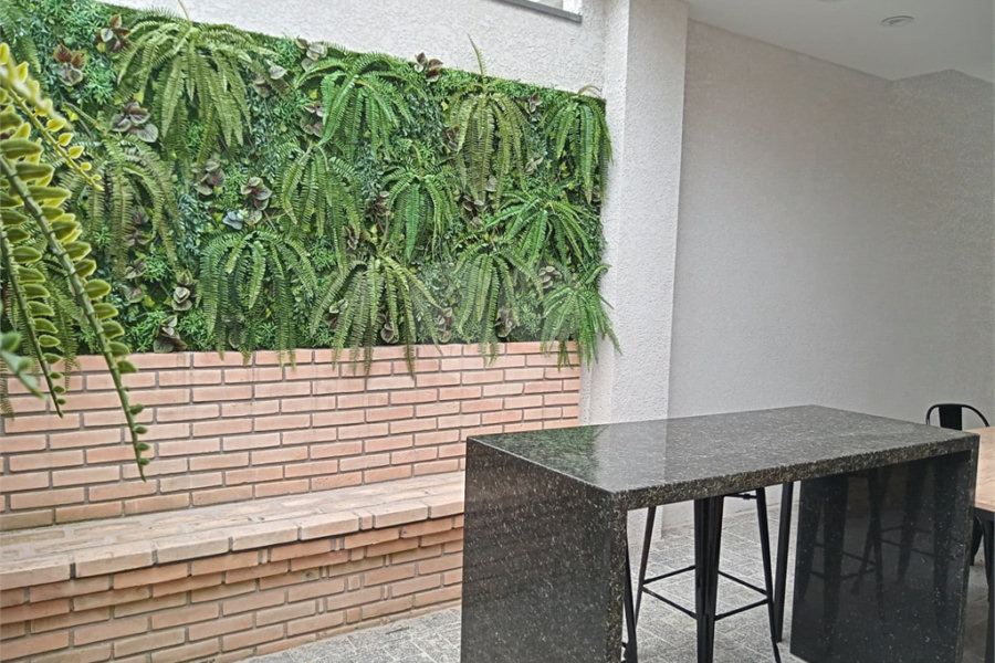 Casa à venda com 2 suítes no condomínio Residencial Napoles, São Paulo - SP