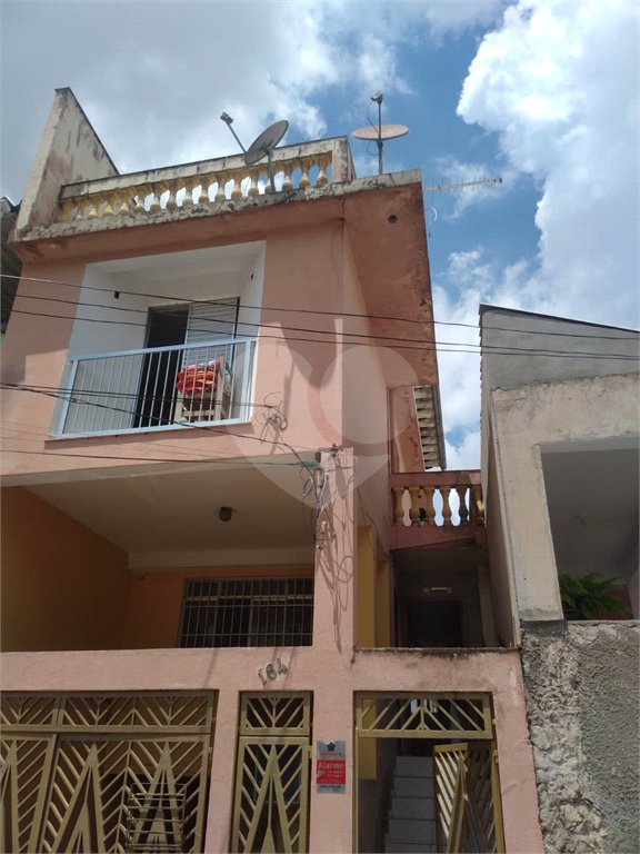 Sobrado à venda com 3 quartos em Vila Mazzei, São Paulo, SP