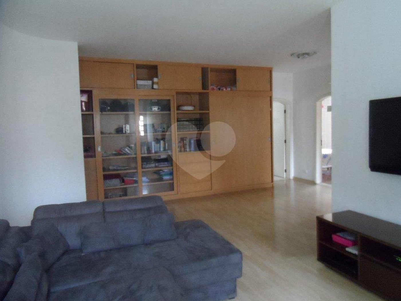 Sobrado à venda com 5 quartos, sendo 3 suítes, em Interlagos, São Paulo, SP