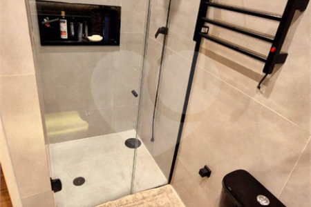 Apartamento à venda com 1 suíte em Vila Uberabinha, São Paulo, SP