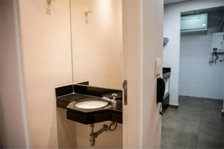 Apartamento à venda com 1 suíte em Vila Suzana, São Paulo, SP