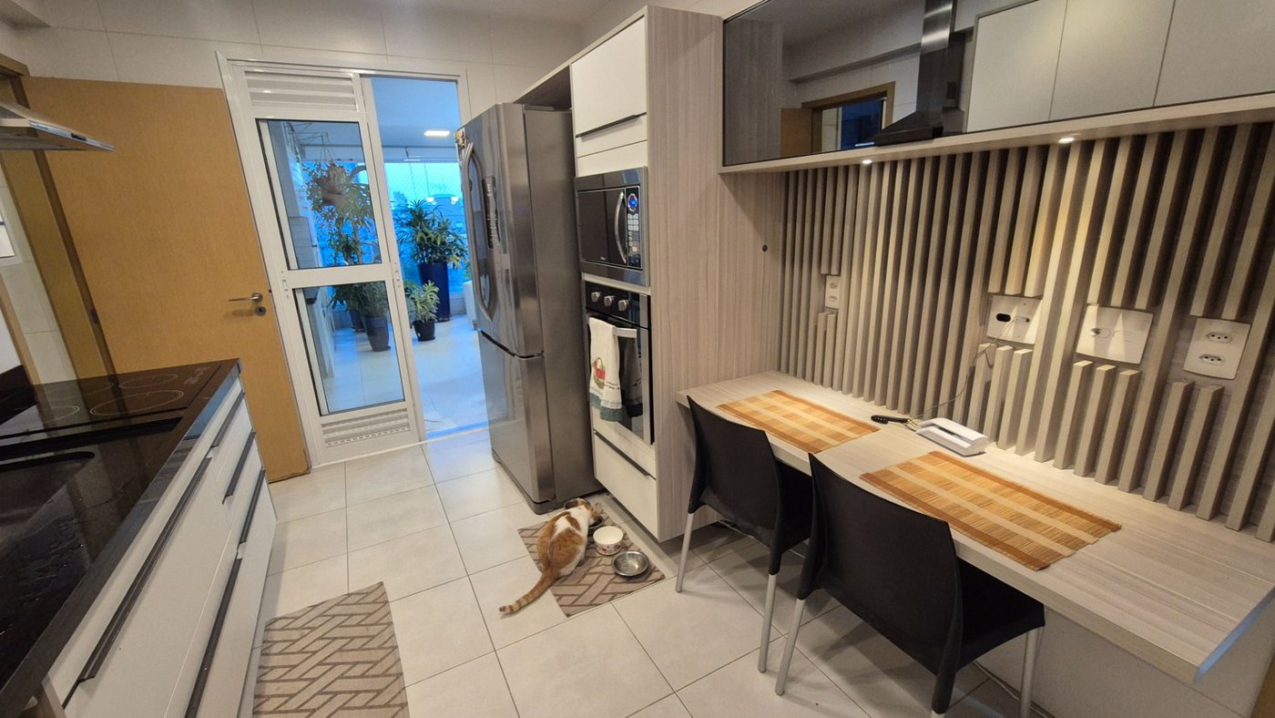 Apartamento com 3 dormitórios à venda, 167 m² por R$ 2.600.000,00 - Boqueirão - Santos/SP