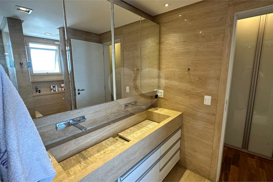 Apartamento à venda com 4 quartos, sendo 3 suítes,  em Santana, São Paulo, SP