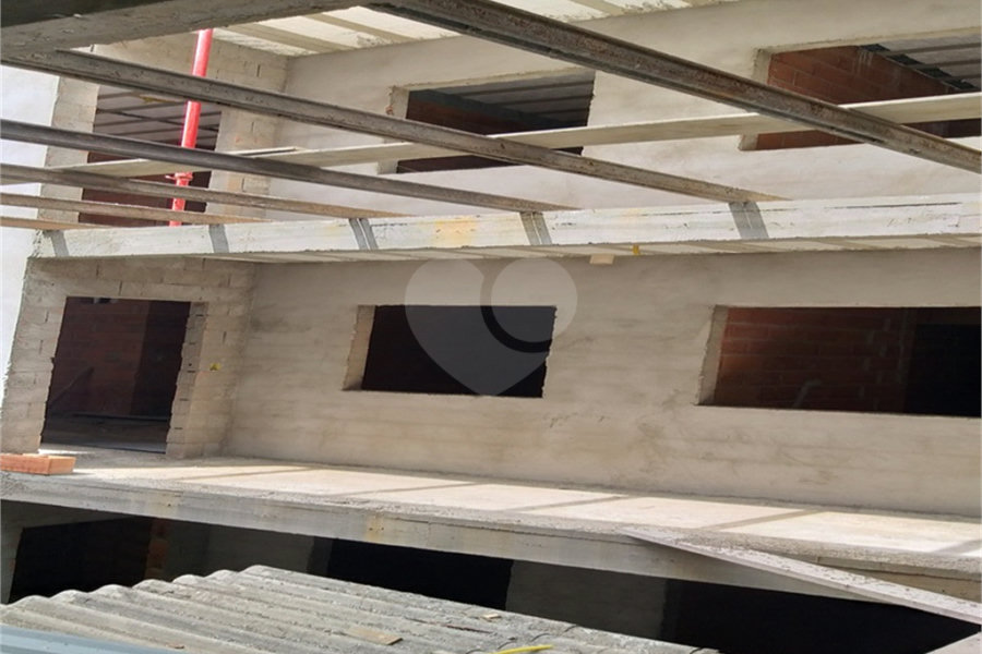 Casa à venda com 2 quartos no condomínio Residencial Vitória, São Paulo - SP