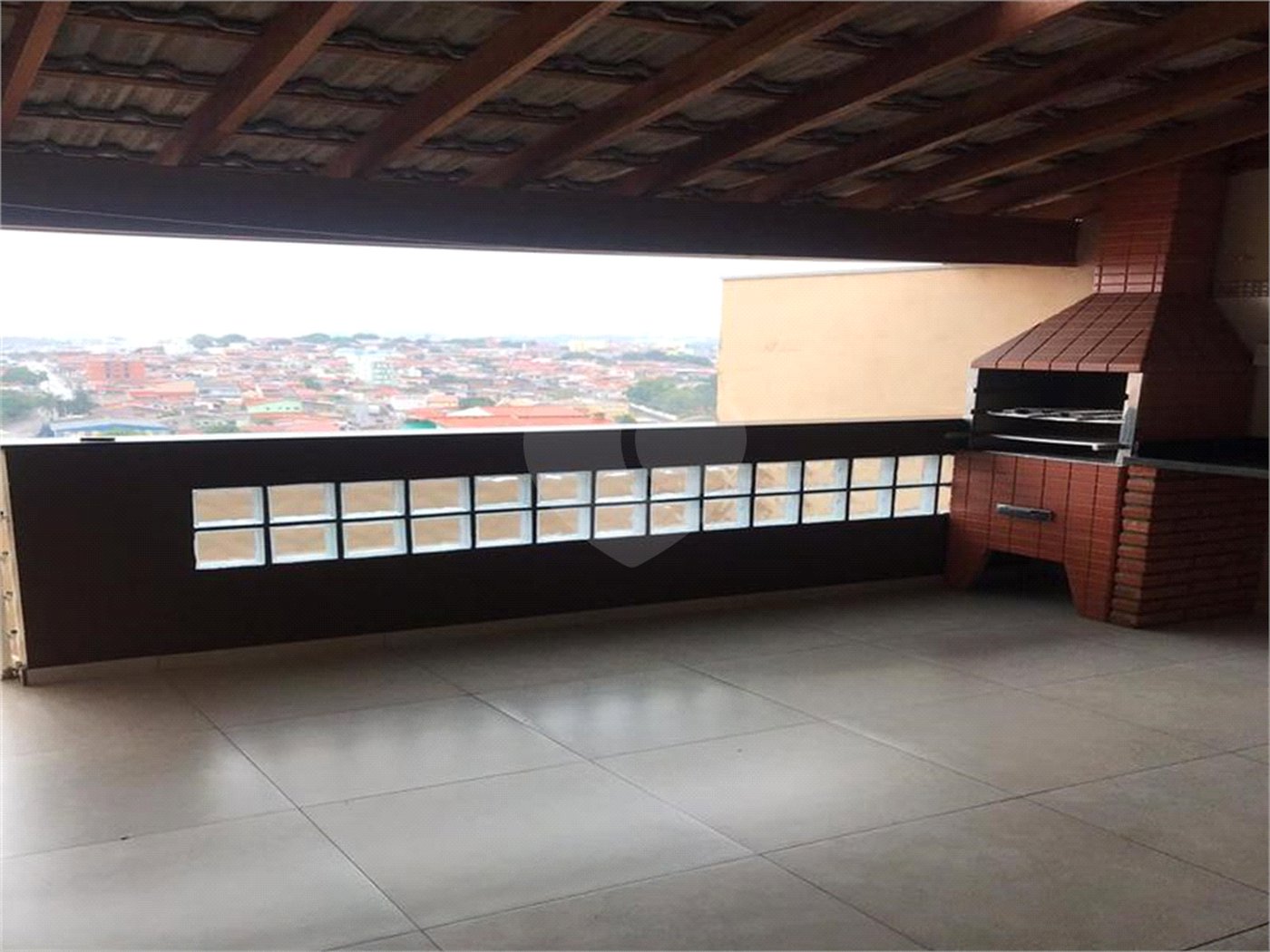 Sobrado à venda com 3 suítes em Vila Haro, Sorocaba, SP