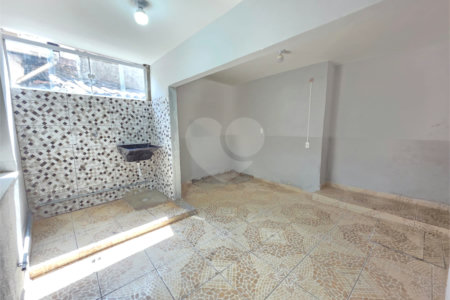 Sobrado à venda com 4 quartos, sendo 1 suíte,  em Rio Pequeno, São Paulo, SP