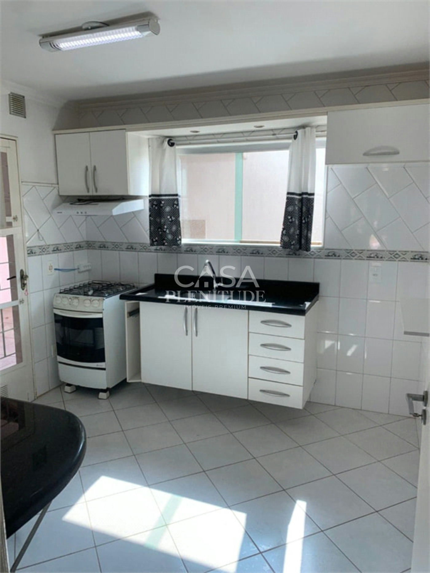 Casa em condomínio à venda com 3 quartos, sendo 1 suíte, em Jardim Belvedere, Sorocaba, SP