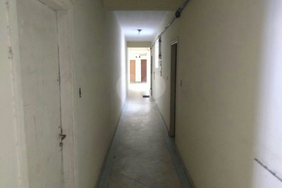 Prédio à venda em Bom Retiro, São Paulo, SP