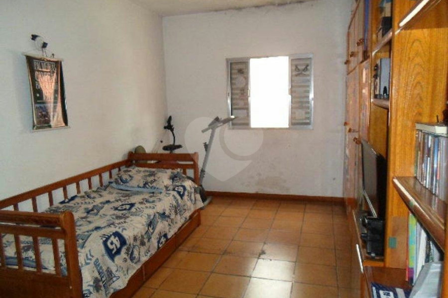 Sobrado à venda com 3 quartos em Água Fria, São Paulo, SP