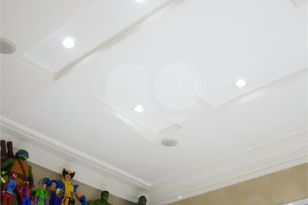 Apartamento à venda com 3 quartos, sendo 1 suíte, em Vila Maria Alta, São Paulo, SP