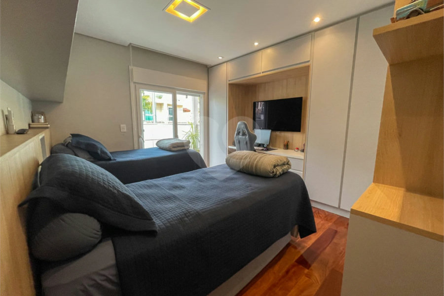 Casa à venda com 3 suítes em Mandaqui, São Paulo, SP