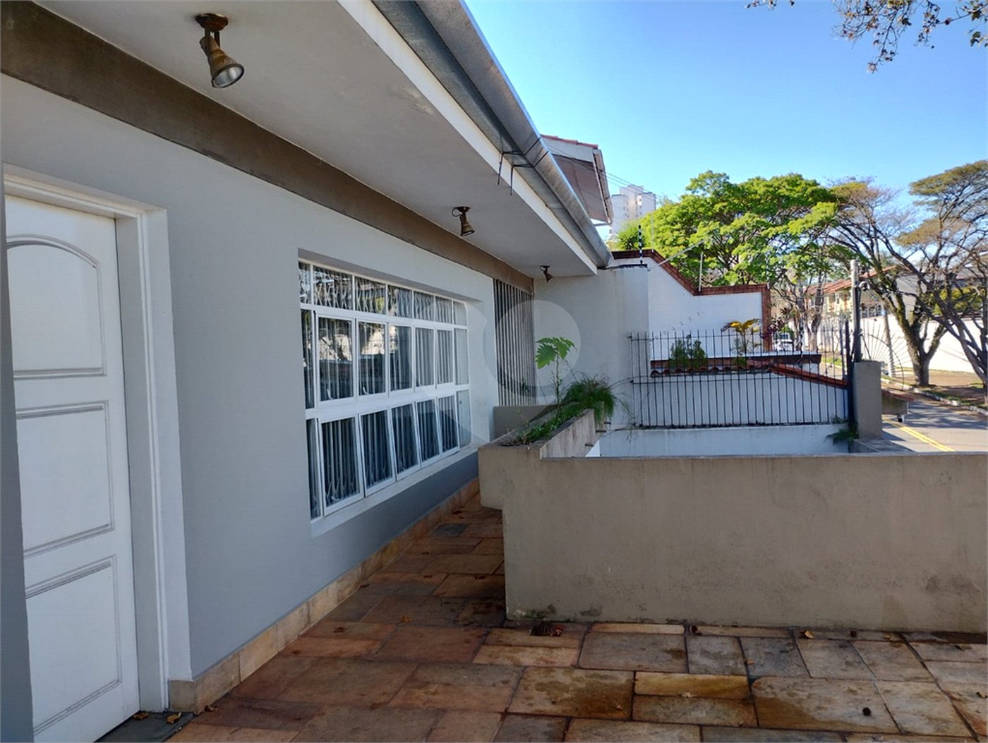 Casa de Vila à venda com 4 suítes em Jardim Londrina, São Paulo, SP