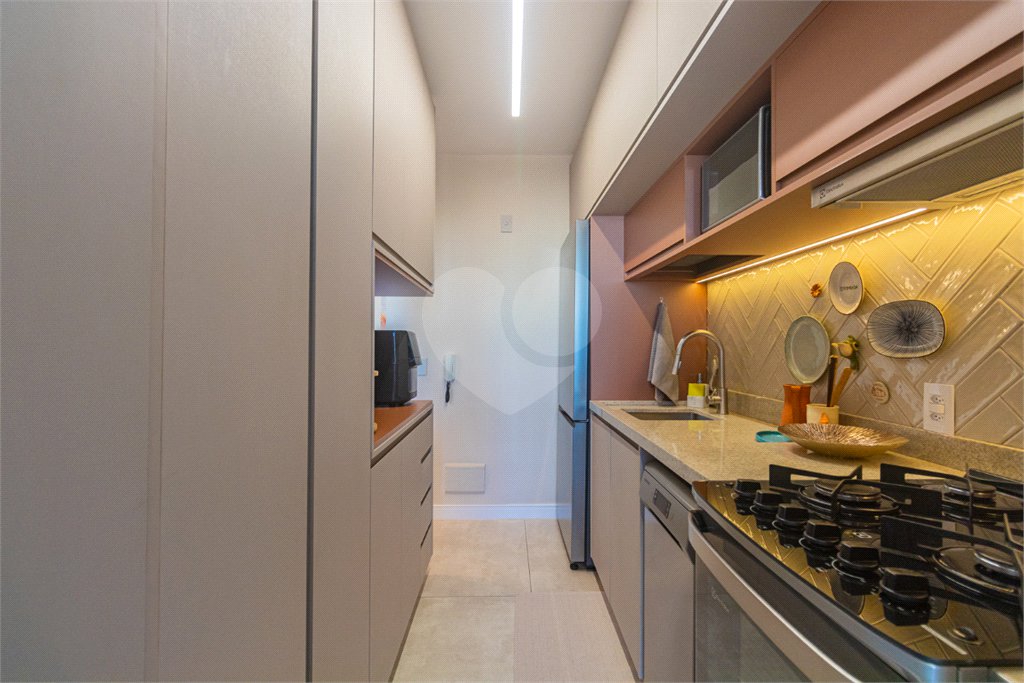 Apartamento à venda com 2 quartos, sendo 1 suíte, em Chácara Santo Antônio (zona Sul), São Paulo, SP