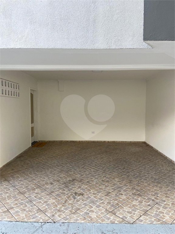 Casa de Vila à venda com 2 quartos, sendo 1 suíte, em Silveira, Santo André, SP