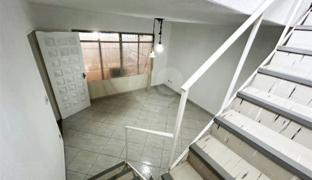 Sobrado à venda com 3 quartos, sendo 1 suíte, em Jardim Santa Emília, São Paulo, SP