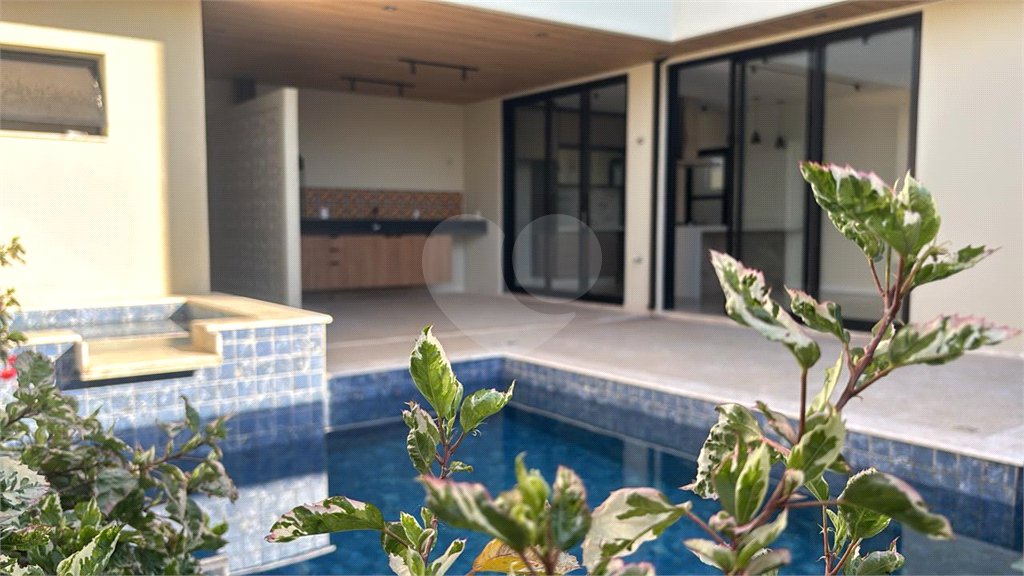 Casa à venda com 3 suítes no condomínio Jardim Residencial Dona Maria José, Indaiatuba - SP