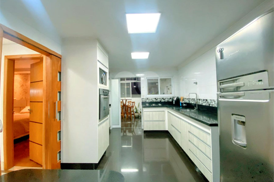 Apartamento à venda com 3 quartos, sendo 1 suíte, em Santana, São Paulo, SP