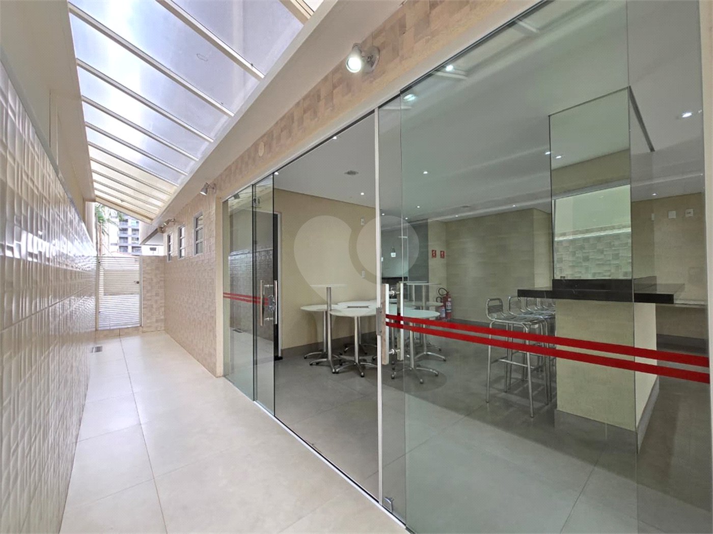Apartamento à venda com 2 quartos, sendo 1 suíte, em Saúde, São Paulo, SP