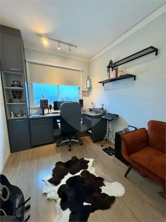 Apartamento à venda com 2 quartos, sendo 1 suíte,  em Cerâmica, São Caetano do Sul, SP