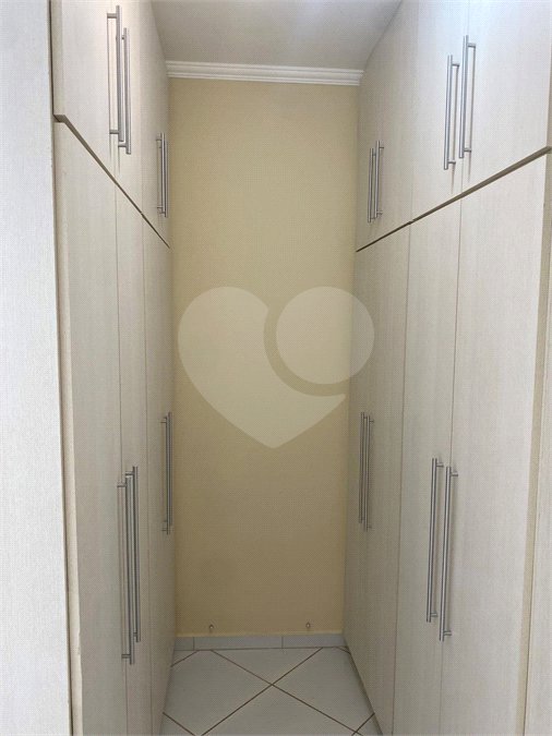 Casa para alugar com 3 quartos, sendo 1 suíte, no condomínio Reserva da Mata, Vinhedo - SP