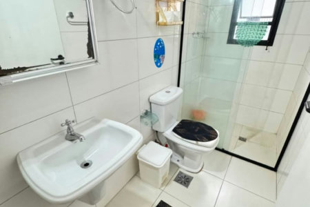 Apartamento com 3 dormitórios à venda, 73 m² por R$ 350.000,00 - Balneário Cidade Atlântica - Guarujá/SP