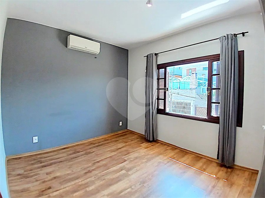 Sobrado à venda com 3 quartos, sendo 1 suíte, em Brooklin, São Paulo, SP
