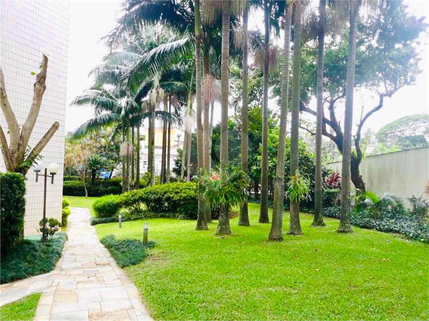 Apartamento à venda na Saúde de 500m² com 5 dormitórios, 4 suítes e 5 vagas