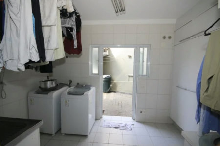 Casa à venda com 3 quartos, sendo 2 suítes,  em Vila Tramontano, São Paulo, SP