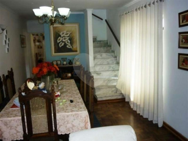 Sobrado à venda com 3 quartos, sendo 1 suíte,  em Vila Aurora (zona Norte), São Paulo, SP