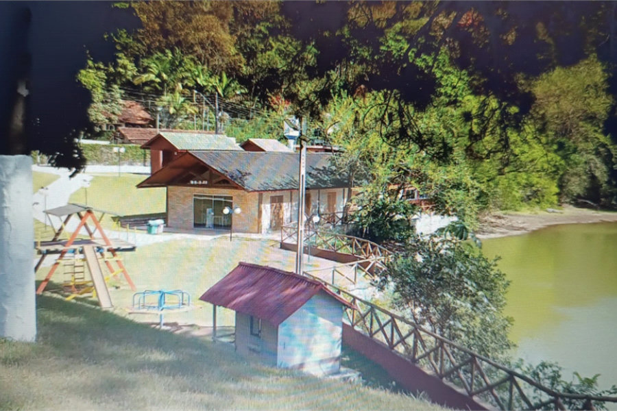 Casa à venda no condomínio Sausalito, Mairiporã - SP