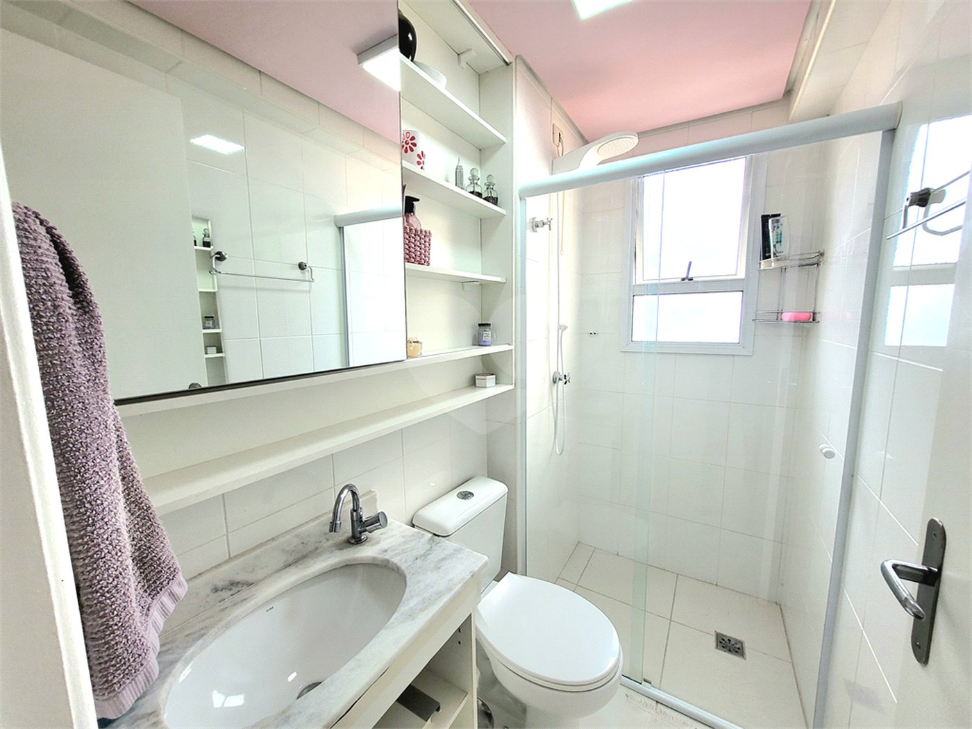 Apartamento à venda com 2 quartos, sendo 1 suíte, em Loteamento Urbanova Ii, São José dos Campos, SP