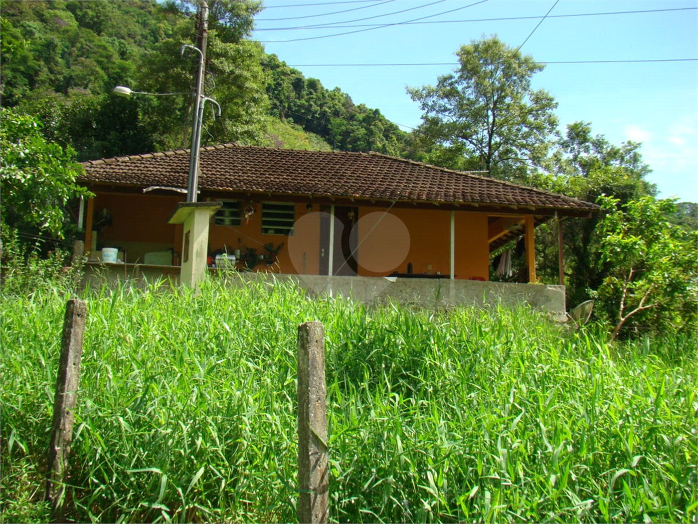 Fazenda à venda com 7 quartos, sendo 3 suítes, em Professor Souza, Casimiro de Abreu, RJ