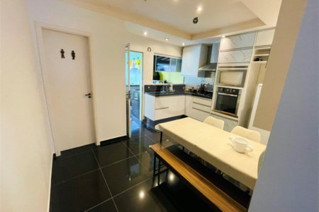 Casa à venda com 2 quartos no condomínio Villa Itália, Vinhedo - SP