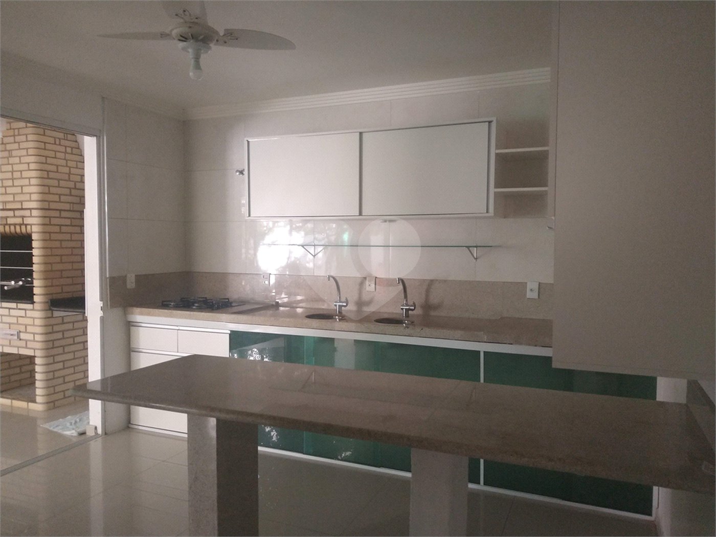 Casa à venda com 4 quartos, sendo 3 suítes, no condomínio Ibiti Royal Park, Sorocaba - SP