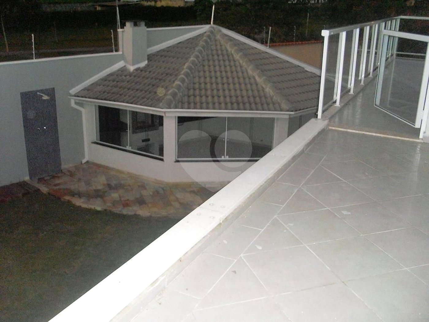 Sobrado à venda com 4 suítes em Vila Oliveira, Mogi das Cruzes, SP