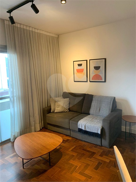 Apartamento para alugar com 2 quartos, sendo 1 suíte,  em Vila Olímpia, São Paulo, SP
