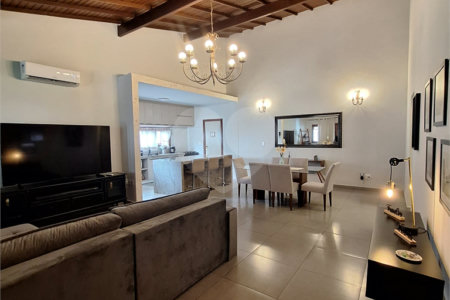 Casa à venda com 3 suítes, em Orla Norte, Porto Seguro, BA