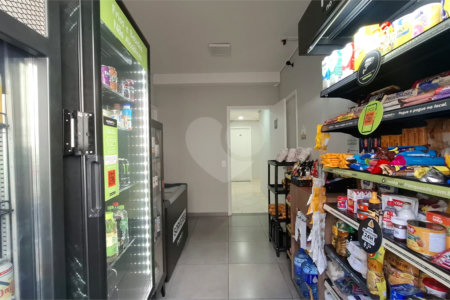 Apartamento à venda ou para alugar com 2 quartos em Parque Vitória, São Paulo, SP