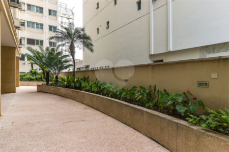 Apartamento à venda com 4 quartos, sendo 1 suíte, em Jardim Paulista, São Paulo, SP