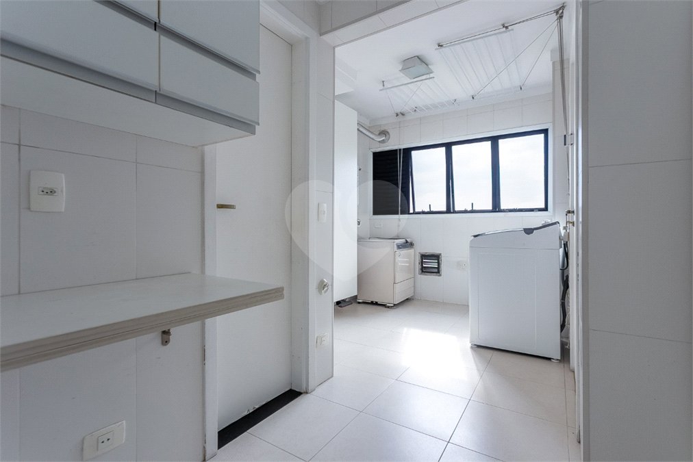Apartamento à venda com 3 suítes em Vila Mascote, São Paulo, SP
