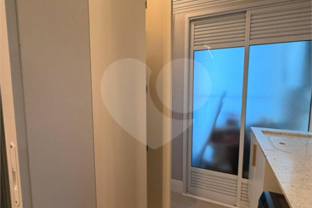 Apartamento à venda com 3 quartos, sendo 1 suíte,  em Vila Mogilar, Mogi das Cruzes, SP