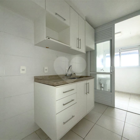 Apartamento à venda com 2 quartos, sendo 1 suíte,  em Vila Mariana, São Paulo, SP