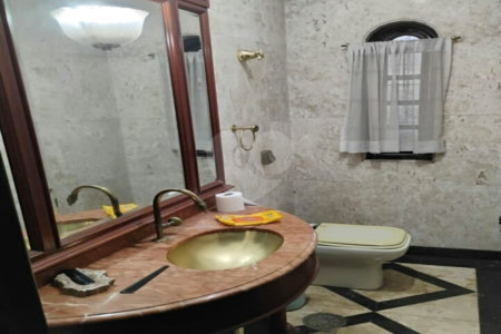 Casa à venda com 7 quartos, sendo 2 suítes,  em Brooklin Paulista, São Paulo, SP