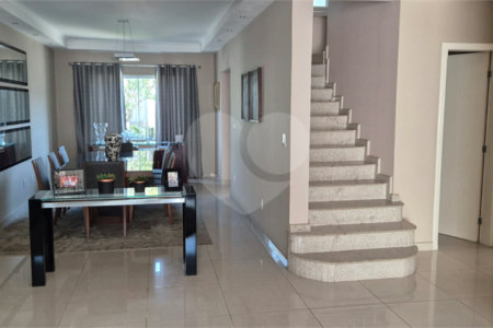 Casa à venda com 5 quartos, sendo 4 suítes, no condomínio Residencial Vilazul, Sorocaba - SP