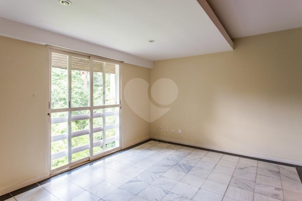 Casa para alugar com 4 suítes no condomínio Chácara Flora, São Paulo - SP