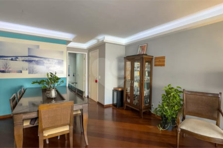 Apartamento à venda com 3 quartos, sendo 1 suíte, em Brooklin Paulista, São Paulo, SP