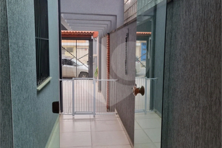 Sobrado à venda com 4 quartos, sendo 2 suítes, em Vila Barreto, São Paulo, SP