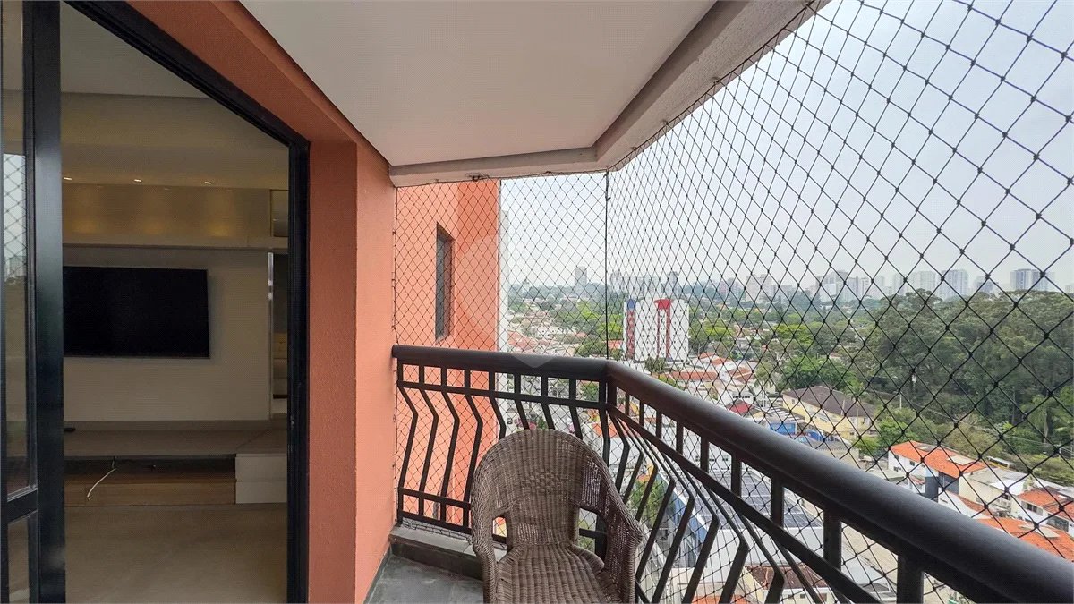 Apartamento à venda com 3 quartos, sendo 1 suíte, em Chácara Santo Antônio, São Paulo, SP
